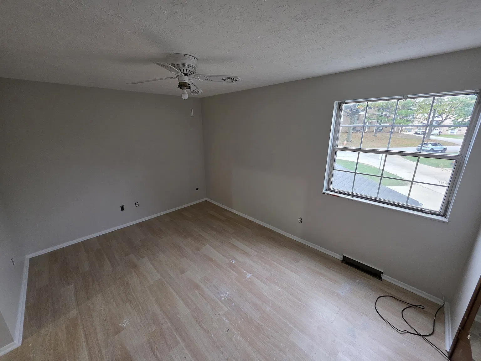 3 bed, 1.5 bath, 1148 sqft, $1,850 — Photo 4