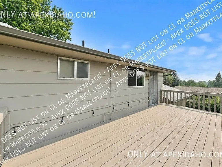801 N Haines St — Photo 39