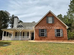 402 Harvest Ct, Locust Grove, GA 30248