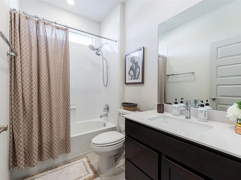 17900 Civorno Dr — Photo 16