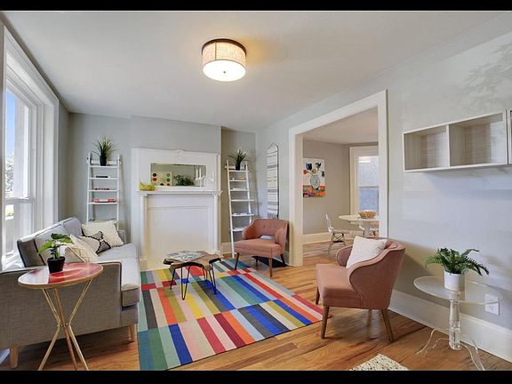 2nd image of 2515 Tremont Pl #1