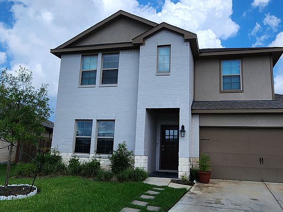 2nd image of 3502 Park Vista Dr