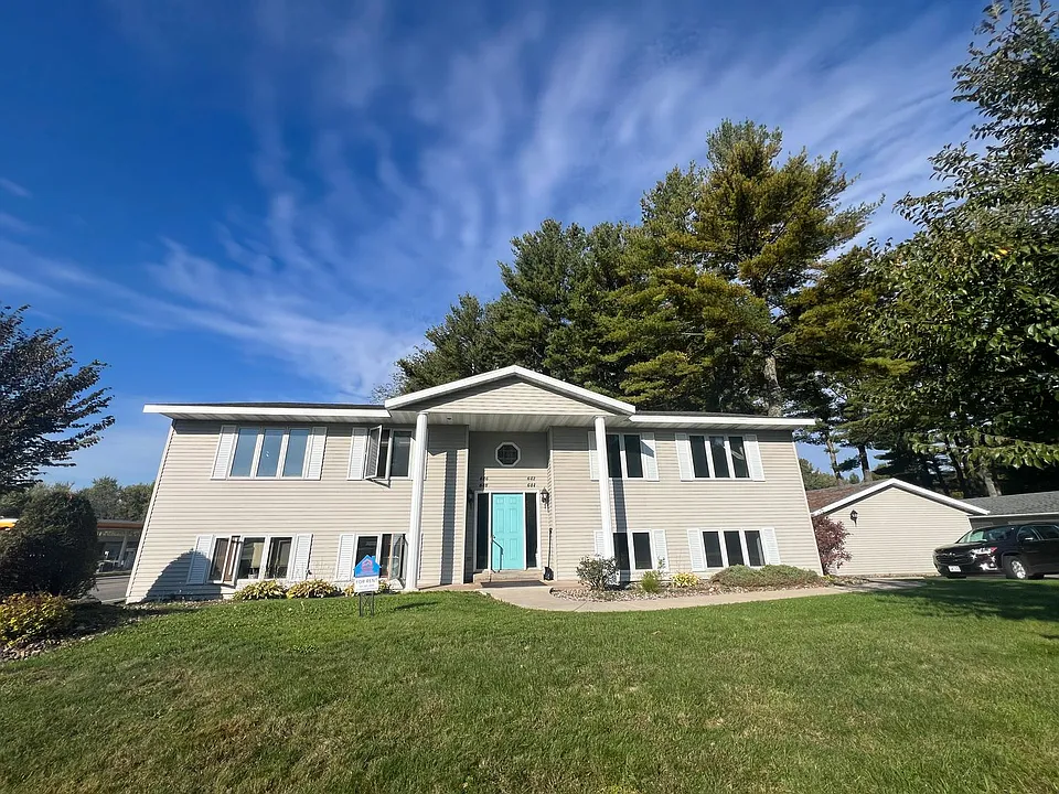 642-648 S 44th Ave