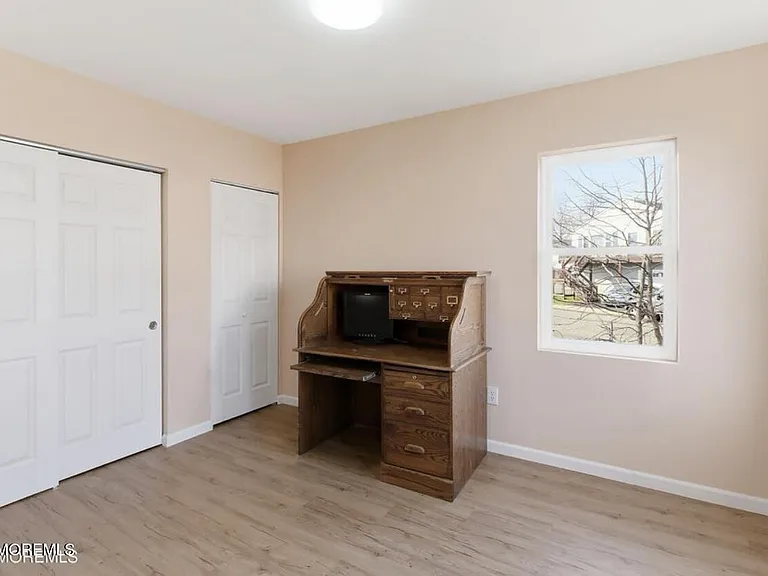 40 Twilight Ave #1 — Photo 11