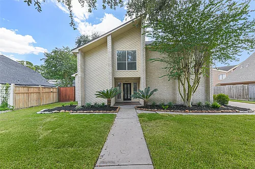 3911 Cherry Forest Dr Photo 1