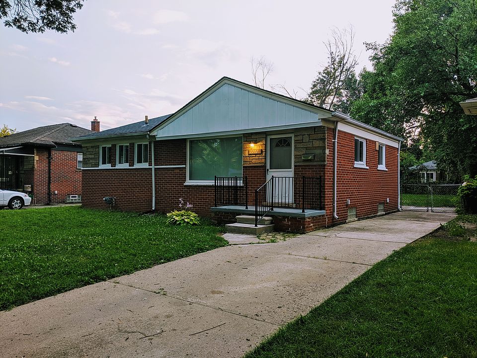 1st image of 22021 Gardner Ave