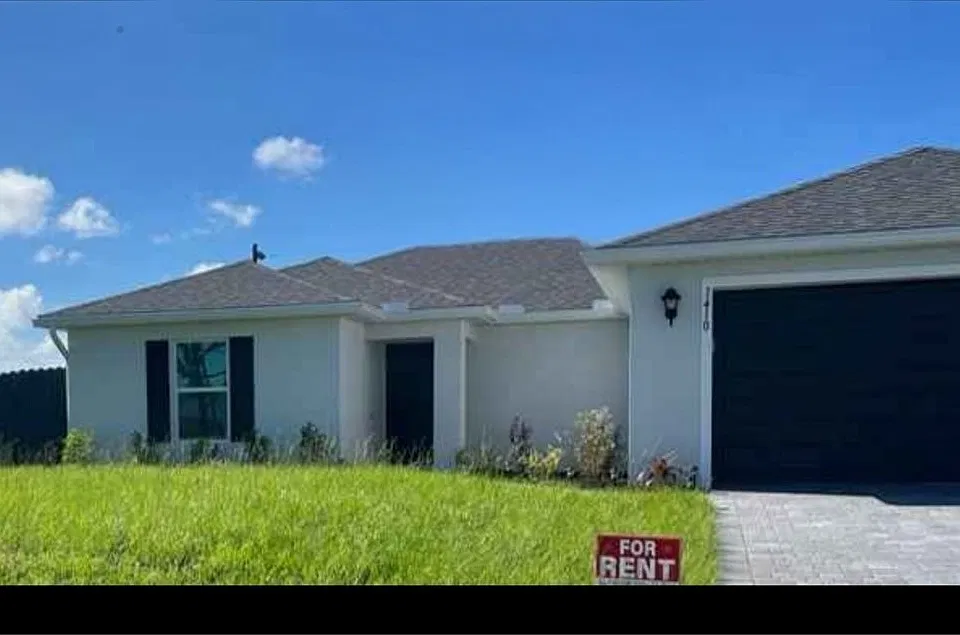 1410 NW 19th Ter