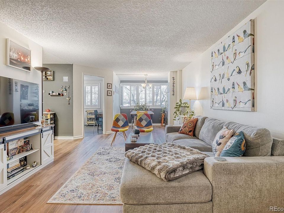 1st image of 2225 Buchtel Boulevard #305