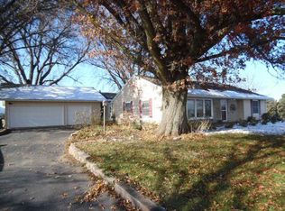 20661 Millard Rd, Morrison, IL 61270