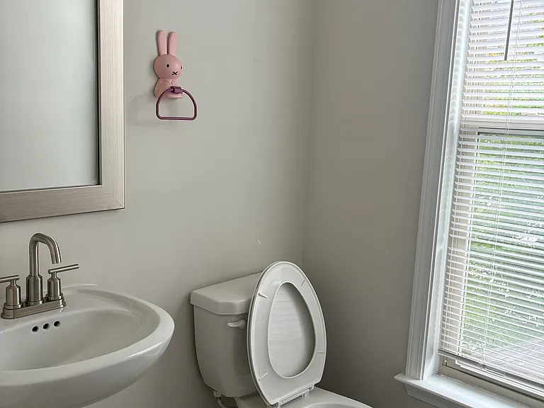 3735 Davis Cir — Photo 7