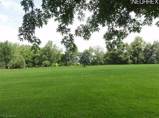 Brumbaugh St NW, North Canton, OH 44720