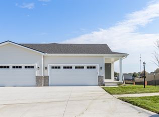 6537 NE 11th Ct, Des Moines, IA 50313