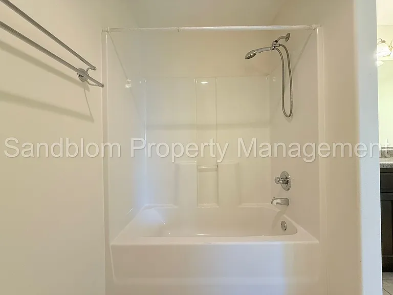 3912 W 104th Ct S — Photo 23