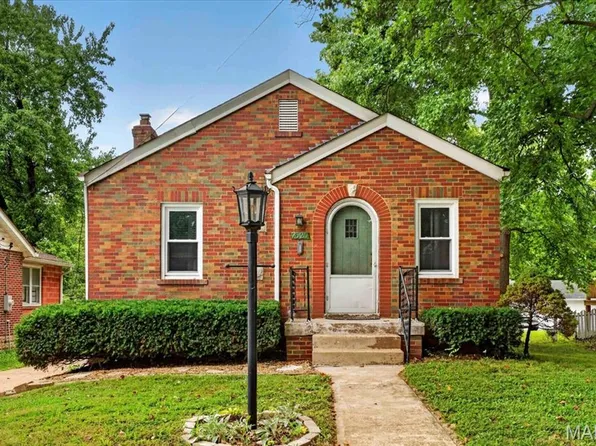 7626 Fairham Ave, Saint Louis, MO 63130