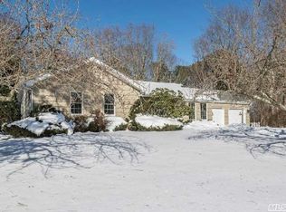 1 Jodi Dr, Manorville, NY 11949