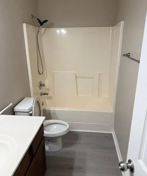 2718 Beynon Ln — Photo 17