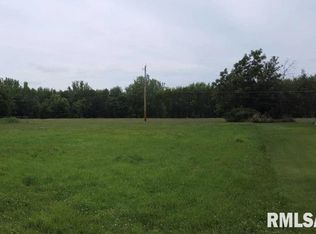 4710 51st Ave, Moline, IL 61265