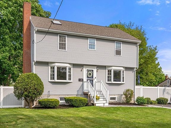 2nd image of 64 Lochmere Ave