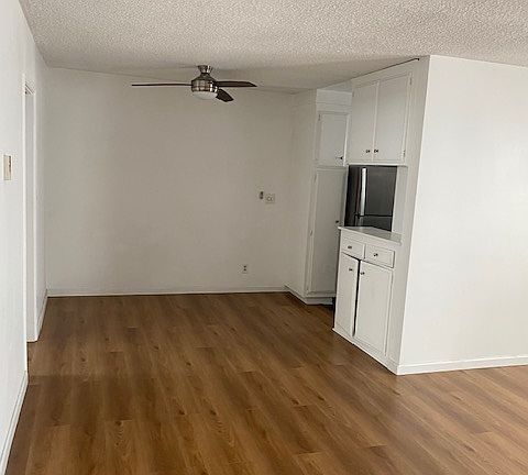 5th image of 107 S Croft Ave