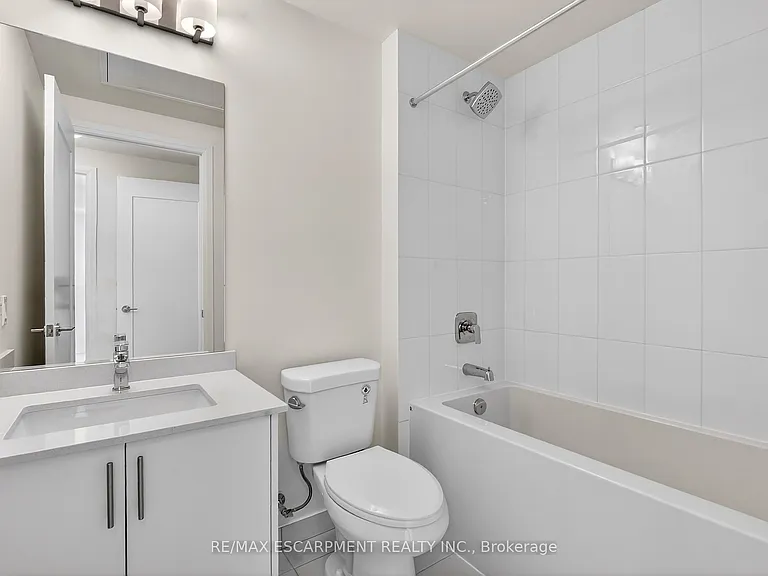 27 Korda Gate #2408 — Photo 23