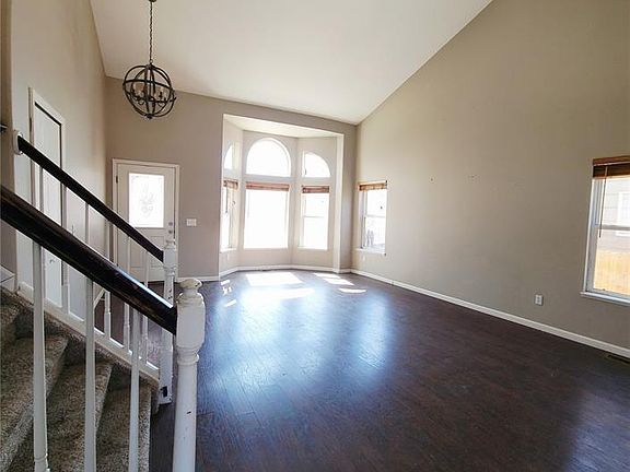 5th image of 8183 Gladwater Rd