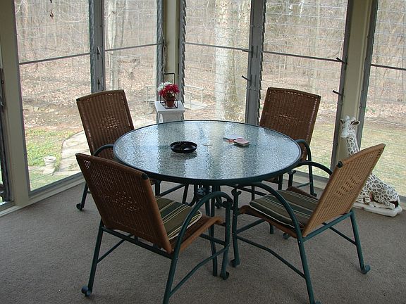 Three season porch