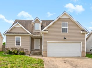 522 Fox Trot Dr, Clarksville, TN 37042