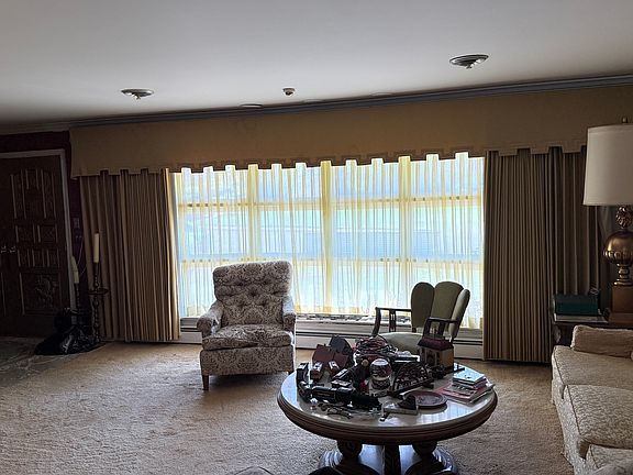 3rd image of 229 Pawnee Dr
