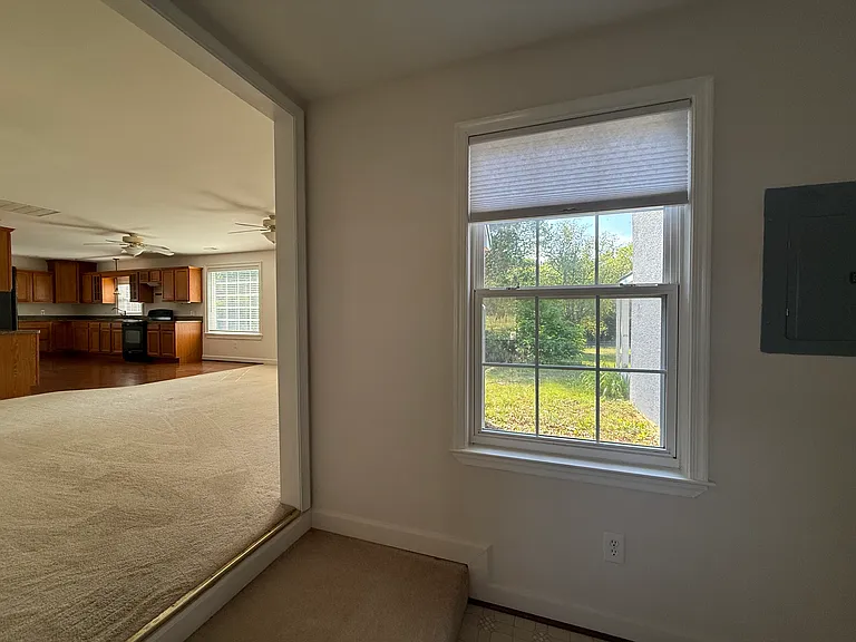 12950 Cindys Shop Pl — Photo 4