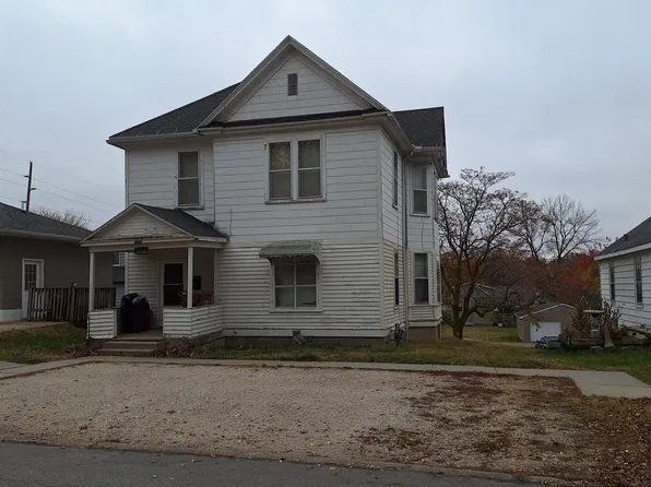 1770 N West St, Carroll, IA 51401