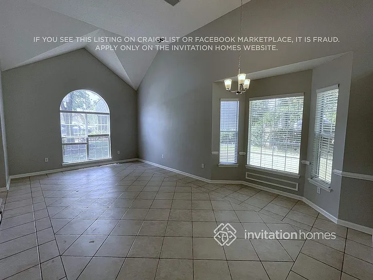 103 Ashford Hollow Ln — Photo 4