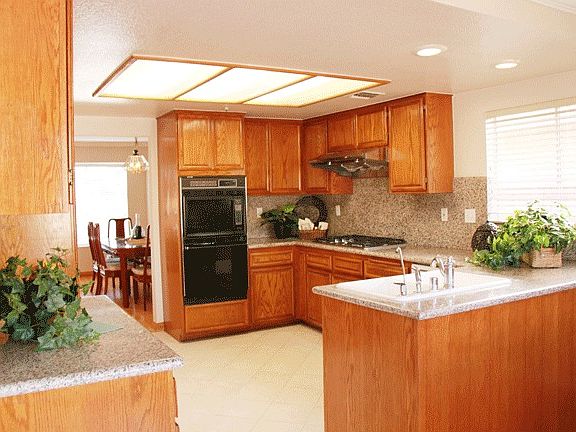 Gourmet Kitchen with Granite Counter Tops