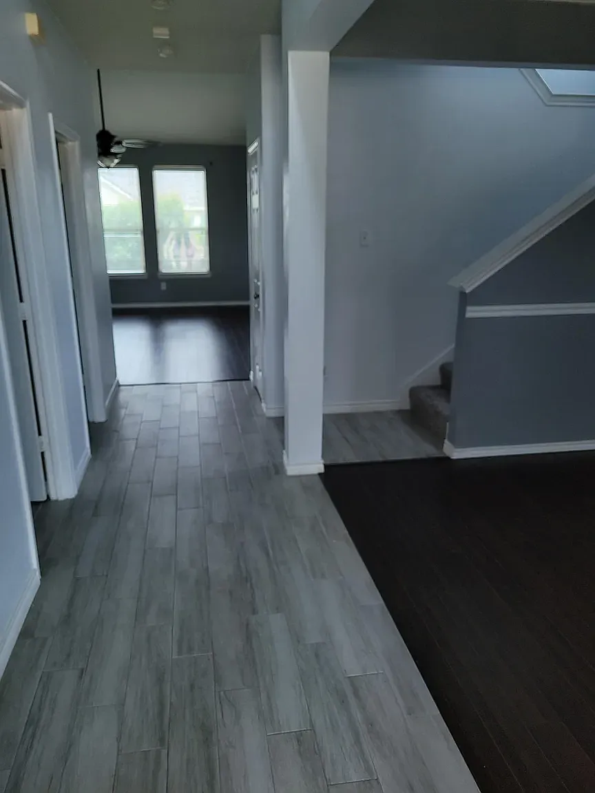 4 bed, 2.5 bath, 2366 sqft, $2,500 — Photo 3