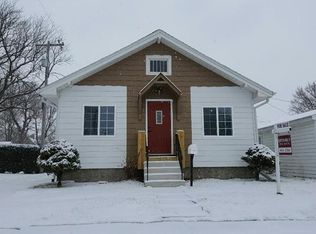 313 Oswego Ave, Hastings, NE 68901