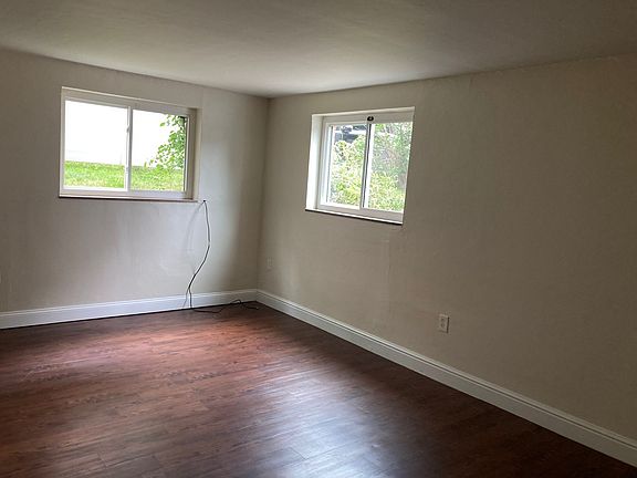 2nd image of 54 Hawley Ave #4-HW