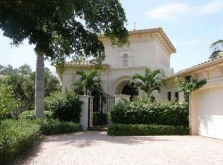 18282 Lagos Way, Naples, FL 34110