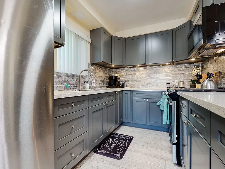 543 Evergreen Street — Photo 13