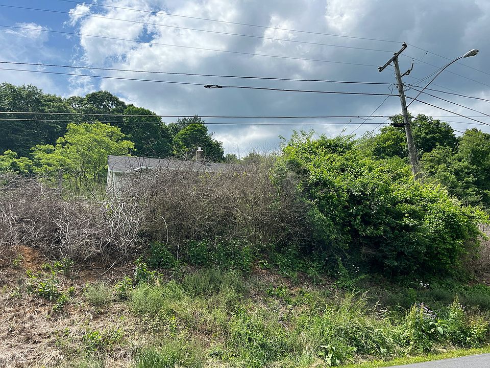1st image of 263 Chestnut Dr