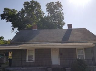 12 Wood St, Whitmire, SC 29178