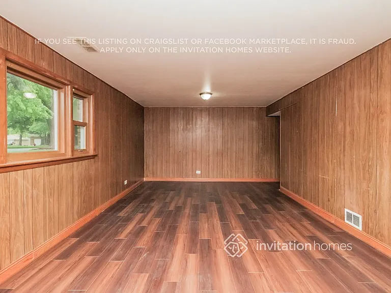 17301 Wausau Ct — Photo 10