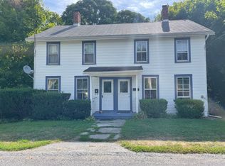 23-25 Thompson St #B, Red Hook, NY 12571