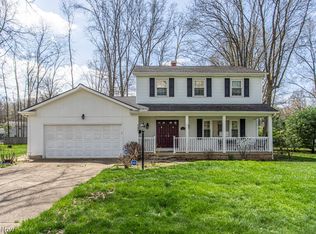 733 Squirrel Hill Ct, Youngstown, OH 44512