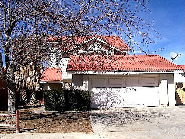 1st image of 1527 W Avenue H15