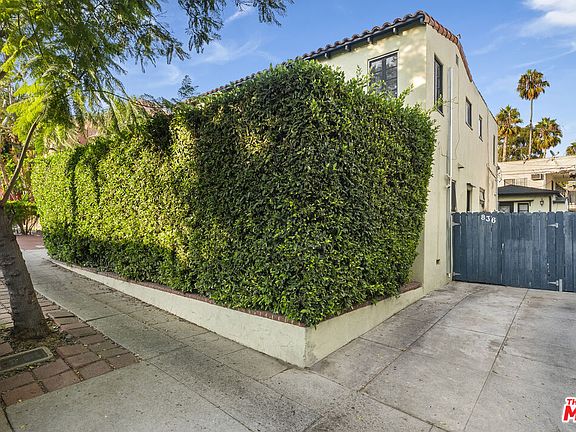 3rd image of 836 Hilldale Ave