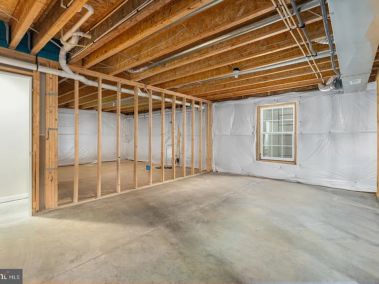 9627 Hillcrest Dr — Photo 43