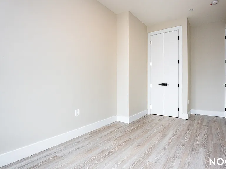 373 Knickerbocker Ave #4R — Photo 11
