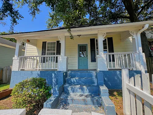 967 Martin St SE Photo 1