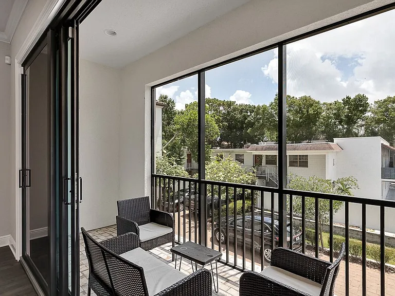 3215 W De Leon St #5 — Photo 19