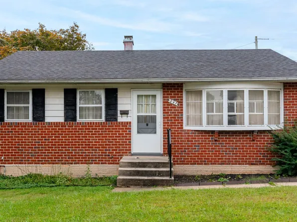 247 Candytuft Rd, Reisterstown, MD 21136