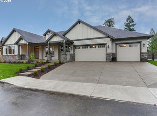 37799 Olson St, Sandy, OR 97055